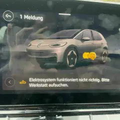 Volkswagen ID.3: Fehlermeldung "Elektrosystem funktioniert nicht richtig. Bitte Werkstatt aufsuchen." DTC P1693.