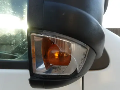 Ford Transit Spiegelblinker wechseln - So geht's richtig!