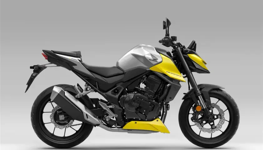 Sportliches Honda Hornet 350 Automatik Motorrad in Gelb und Silber. Ein agiler Begleiter für die Stadt.