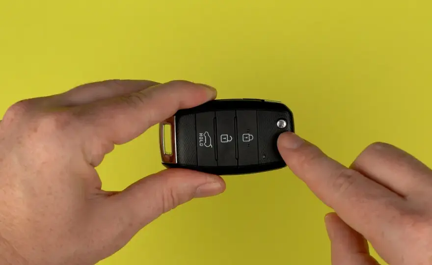 Kia Sportage Batterie wechseln - So geht's richtig!
