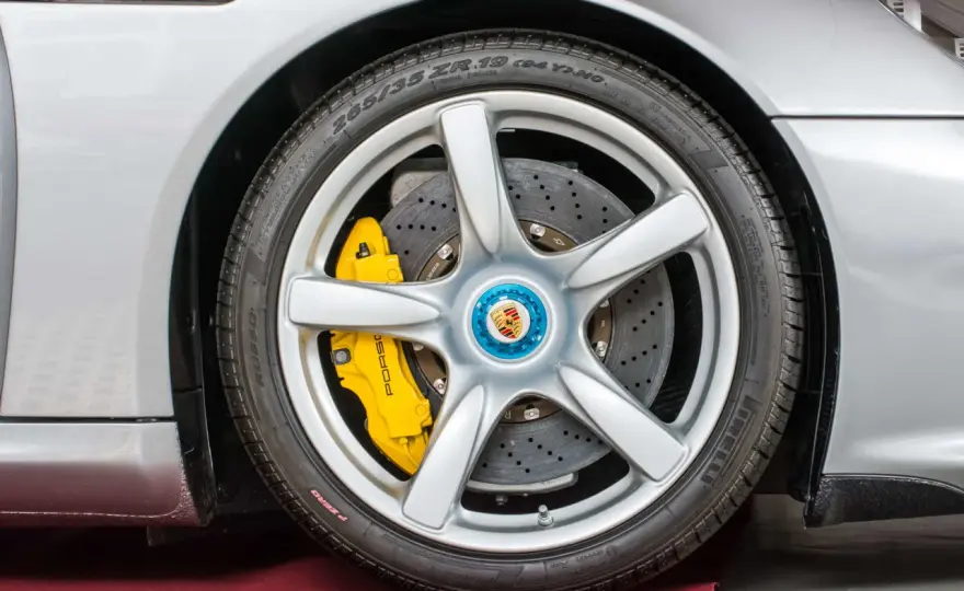 Porsche Keramikbremse - Performance-Vorteil oder teures Extra?