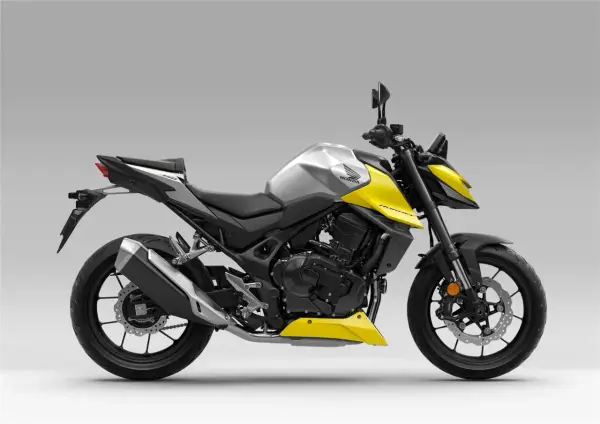 Sportliches Honda Hornet 350 Automatik Motorrad in Gelb und Silber. Ein agiler Begleiter für die Stadt.